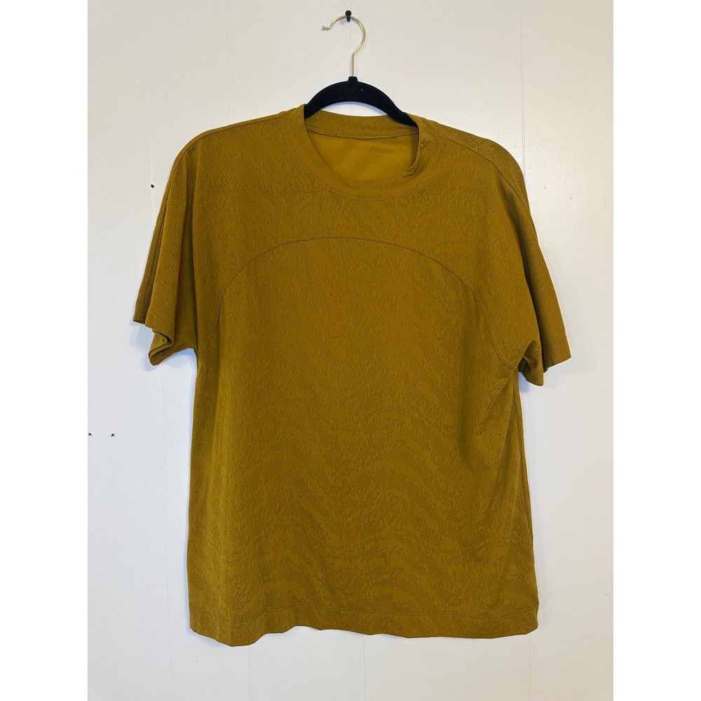 Lululemon Textured Crew Neck Short Sleeve T Shirt Top Ochre Yellow M